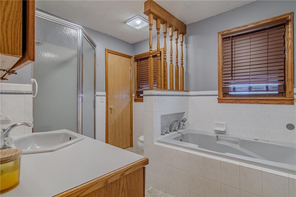 561 Se 13 Highway Property Photo 7