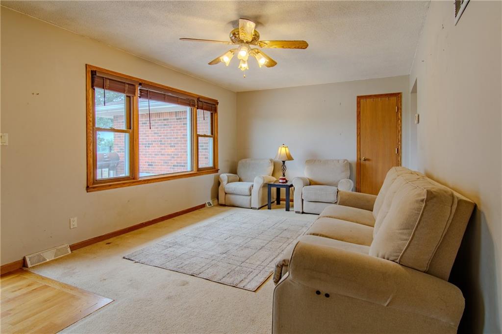 561 Se 13 Highway Property Photo 15