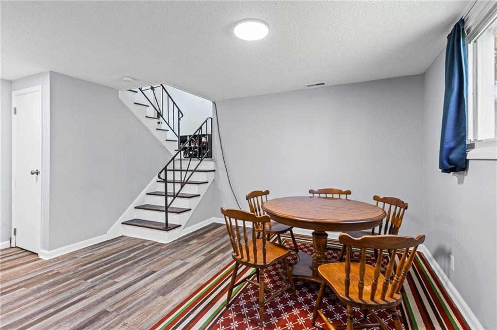 914 N Arrowhead Drive Property Photo 10