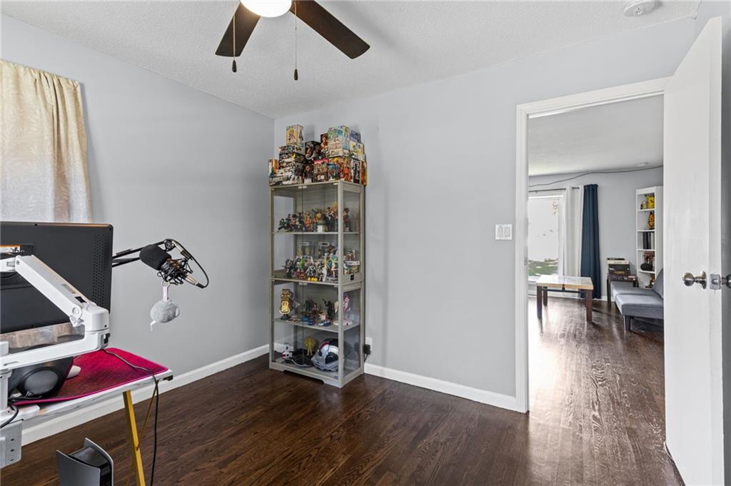 914 N Arrowhead Drive Property Photo 16