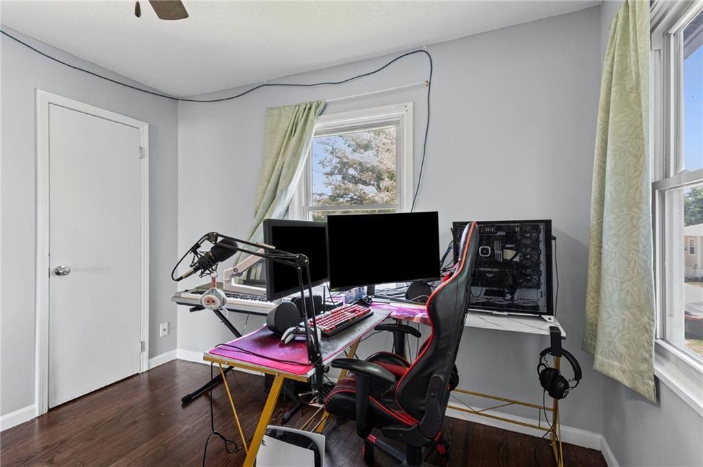 914 N Arrowhead Drive Property Photo 17