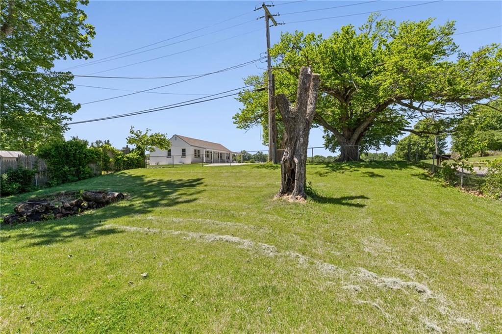 914 N Arrowhead Drive Property Photo 32