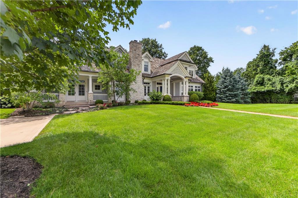 6010 Windsor Drive Property Photo 4