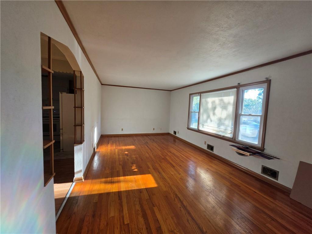 2126 S 48th Street Property Photo 10