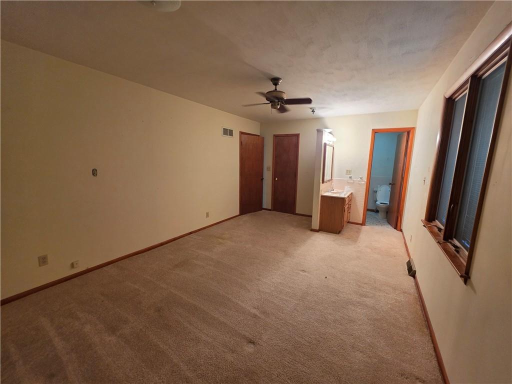 2126 S 48th Street Property Photo 19