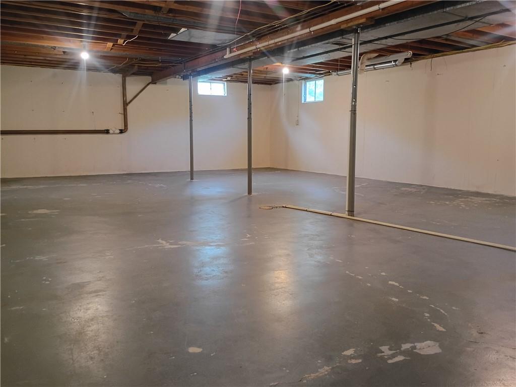 1013 N Alanthus Avenue Property Photo 11