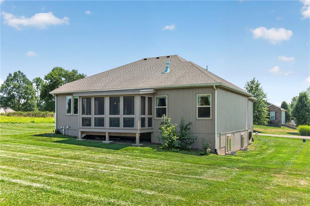 102 Dorchester Drive Property Photo 40