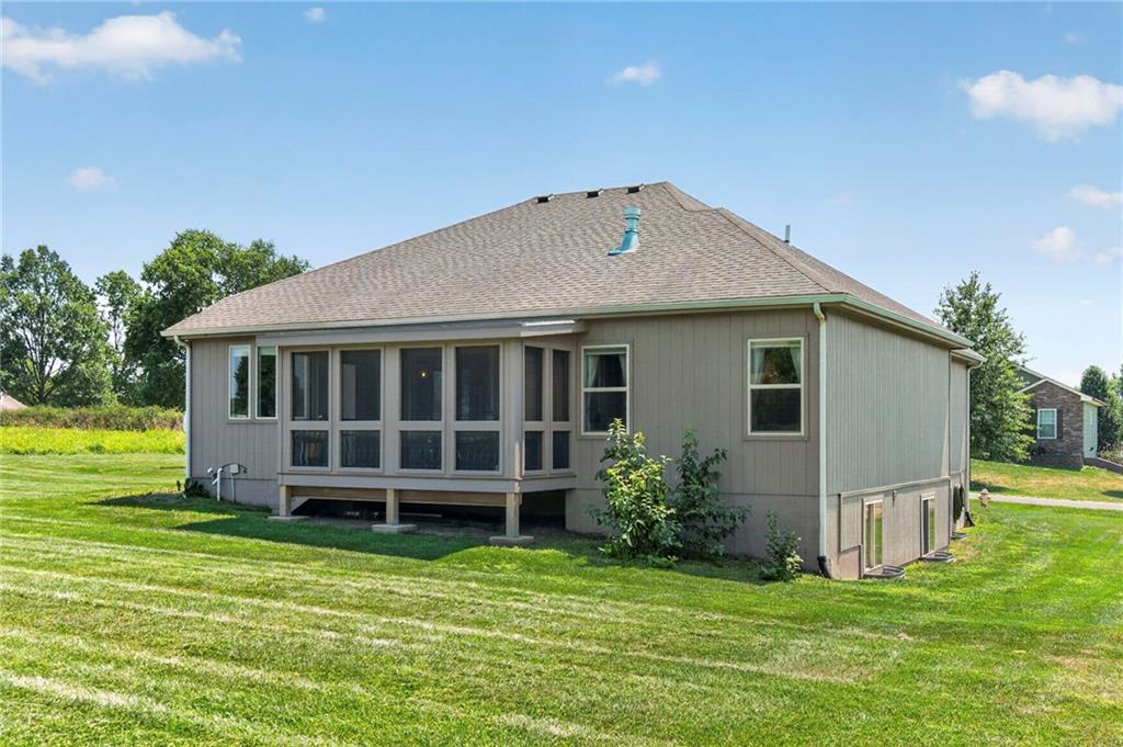 102 Dorchester Drive Property Photo 42
