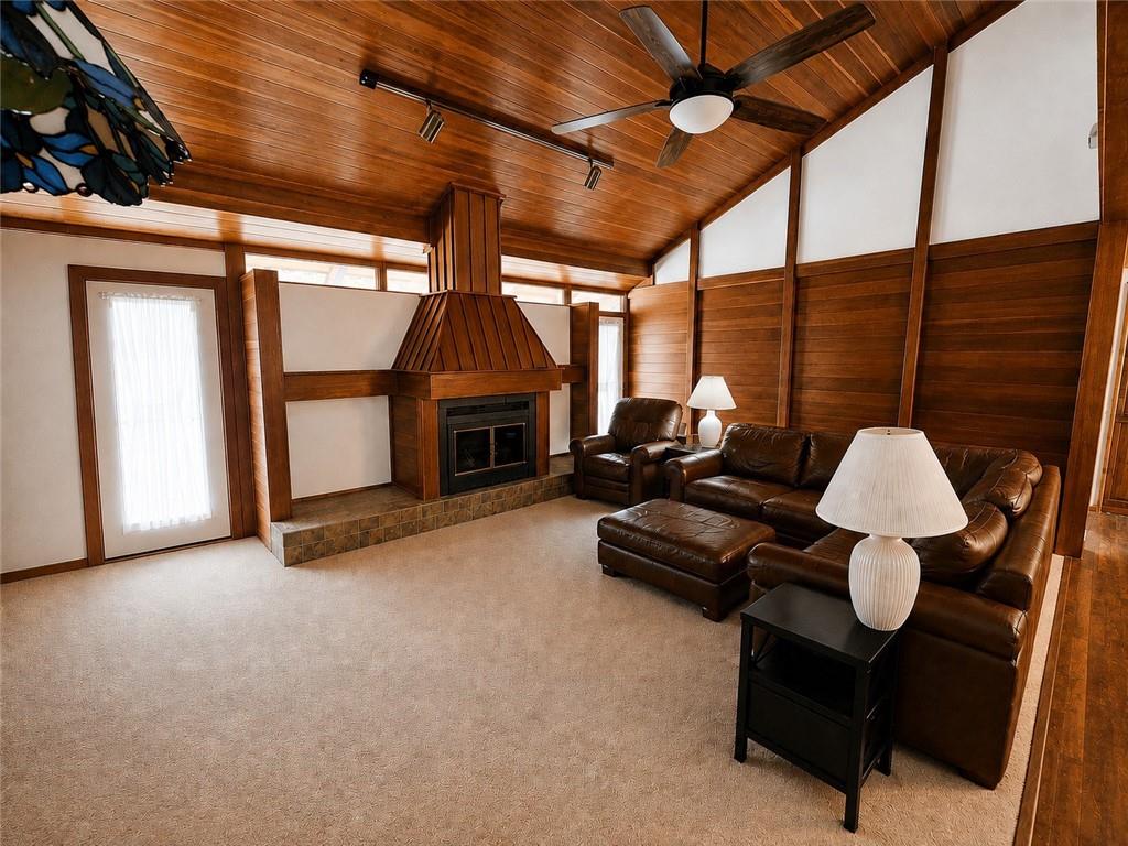4214 Belmont Circle Property Photo 7