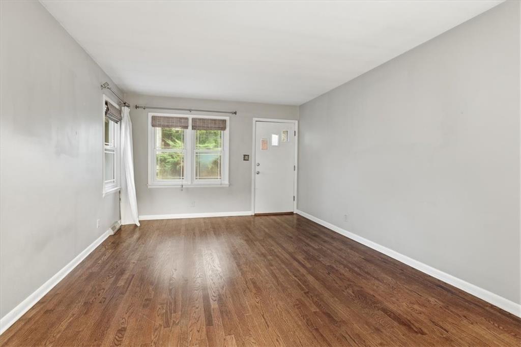 7934 Main Street Property Photo 5