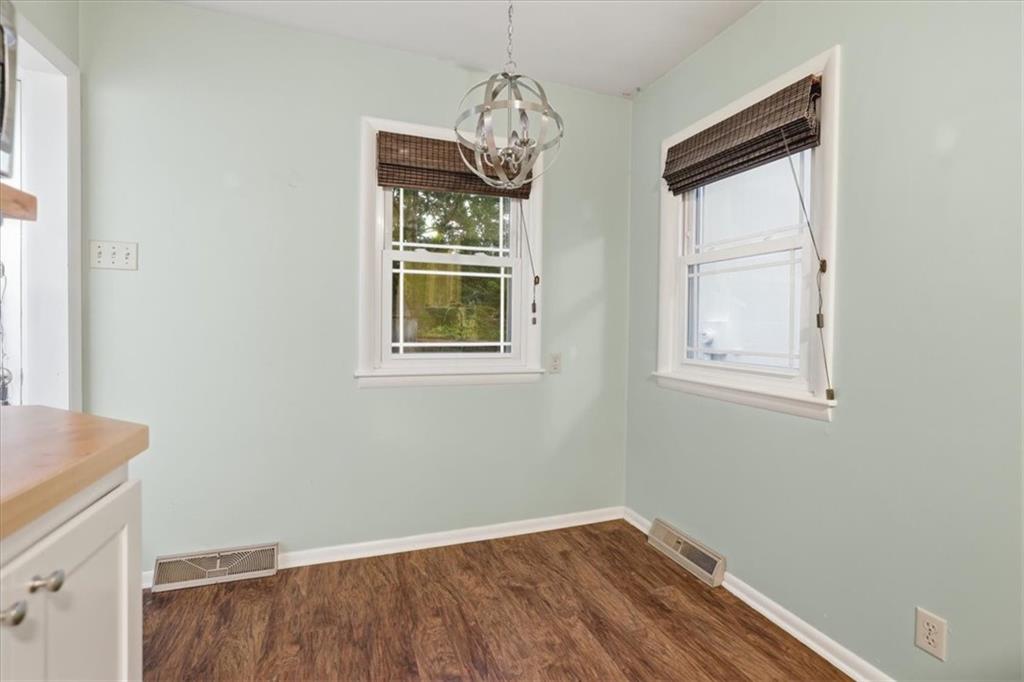 7934 Main Street Property Photo 9