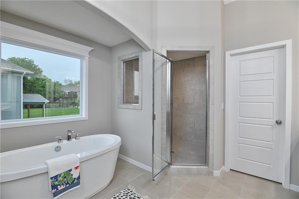 6000 Apache Drive Property Photo 39