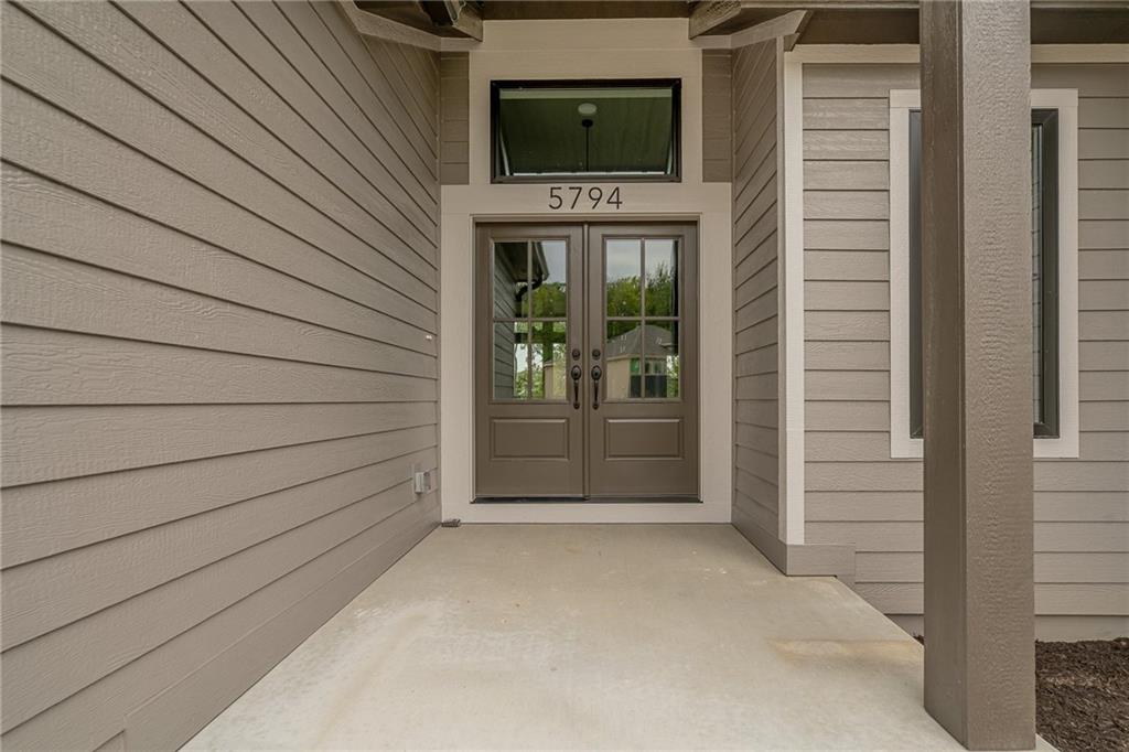 13548 Terrace Park Drive Property Photo 4