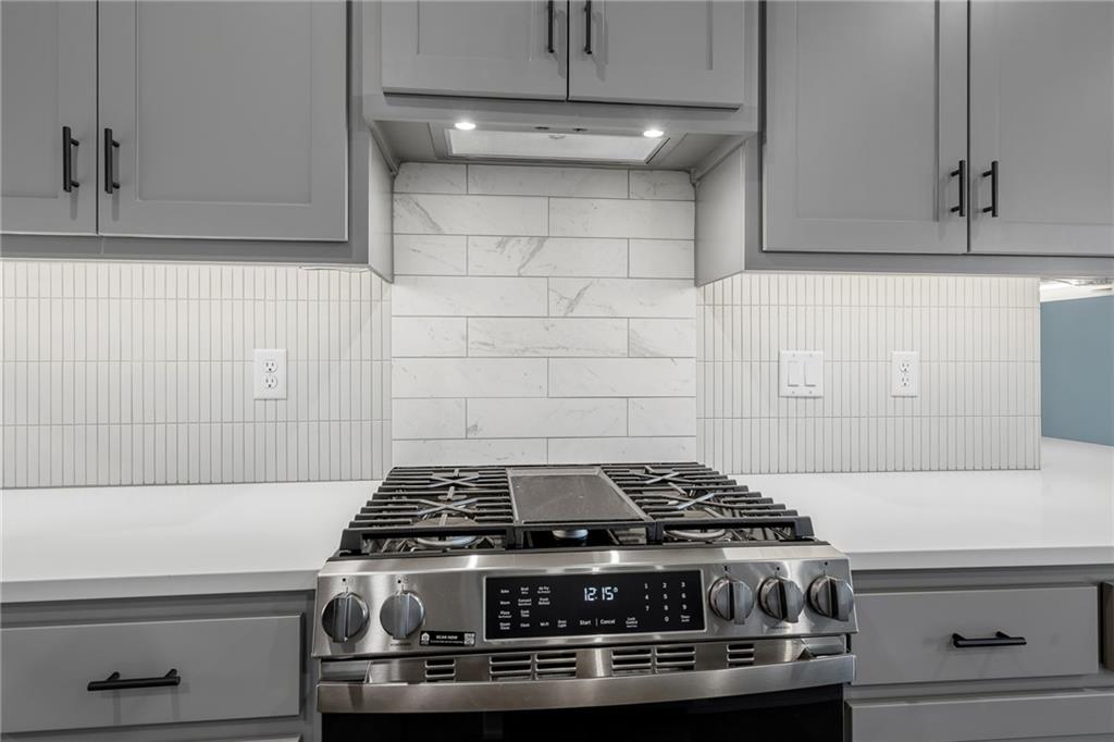 13548 Terrace Park Drive Property Photo 15