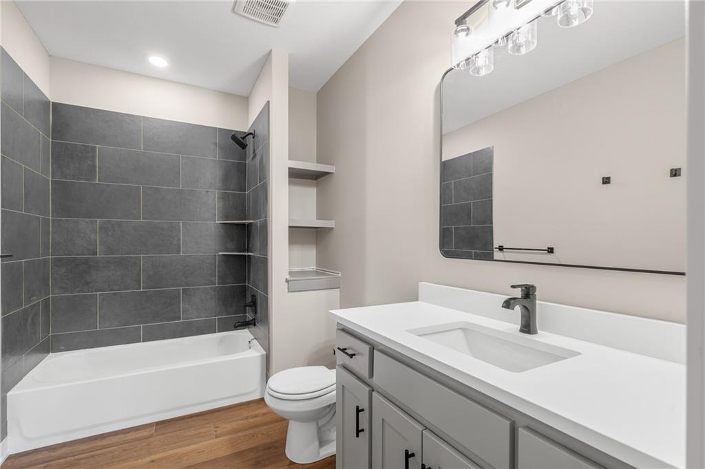 13548 Terrace Park Drive Property Photo 43