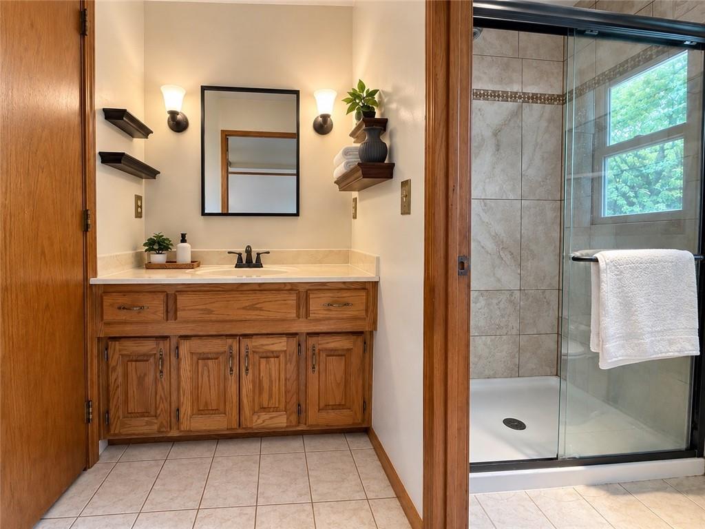 1313 Nw Porter Drive Property Photo 16