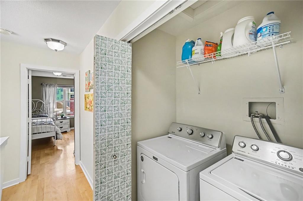 4561 Madison Avenue Property Photo 17