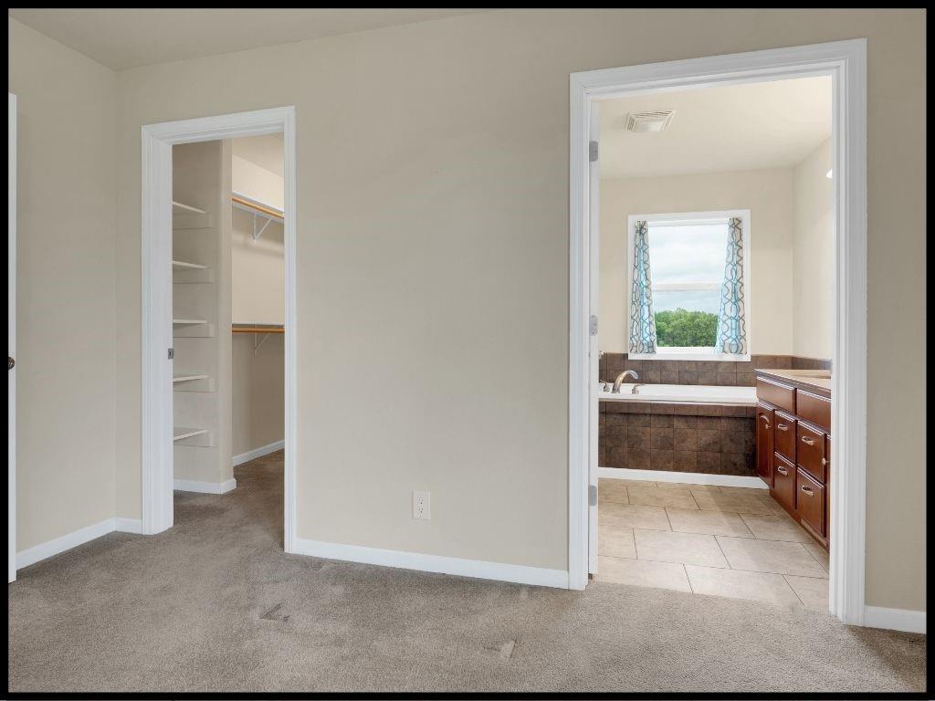560 Ne 115 Road Property Photo 25