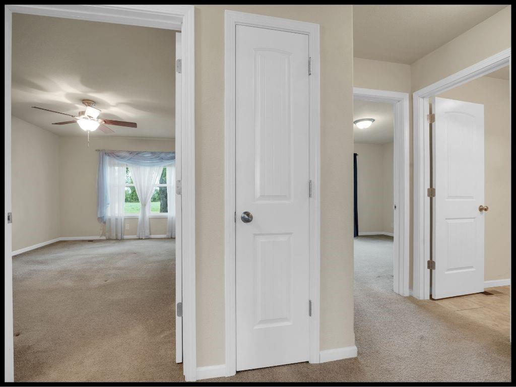 560 Ne 115 Road Property Photo 37