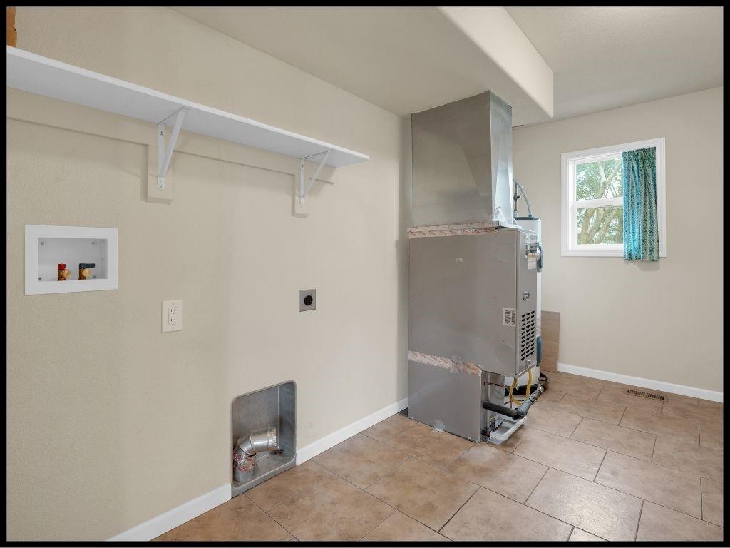 560 Ne 115 Road Property Photo 44