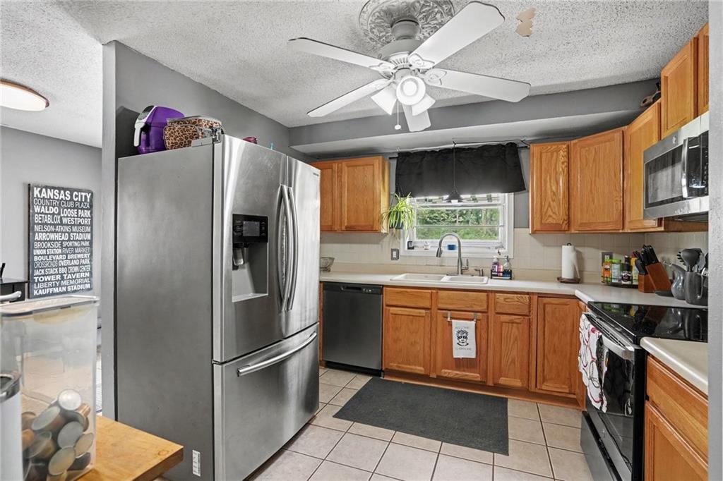5052 Ne 56th Place Property Photo 8