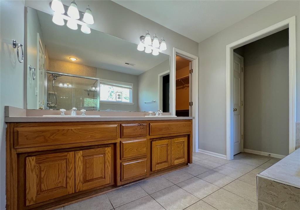 4202 Teal Drive Property Photo 14