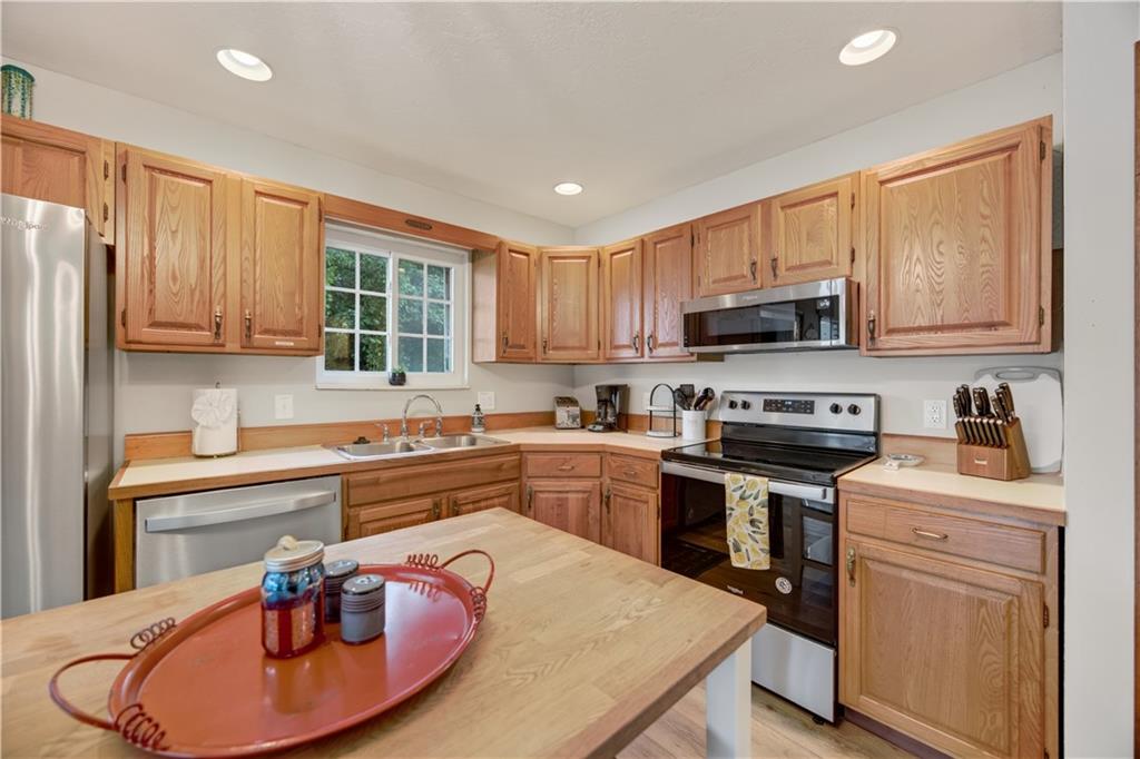 1563 Spring Valley Road Property Photo 28
