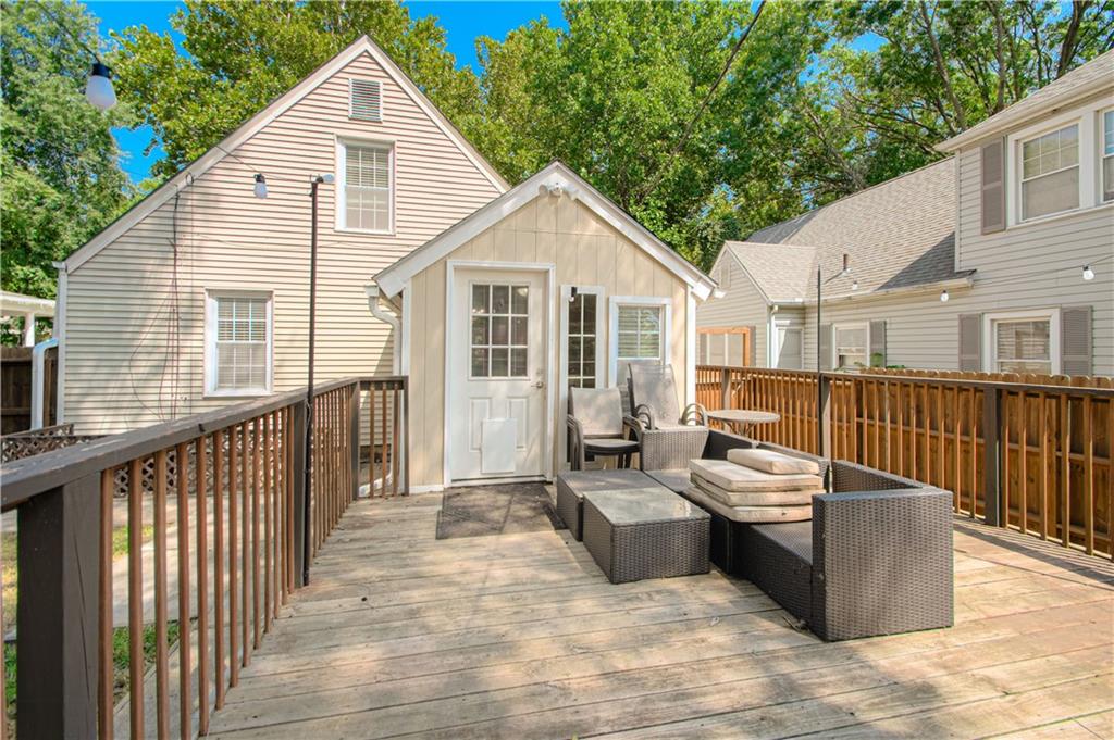 607 Miami Street Property Photo 29