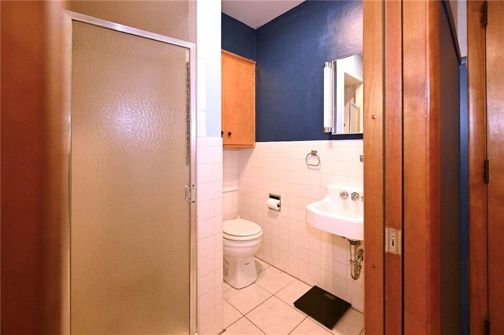 1203 W Price Avenue Property Photo 32