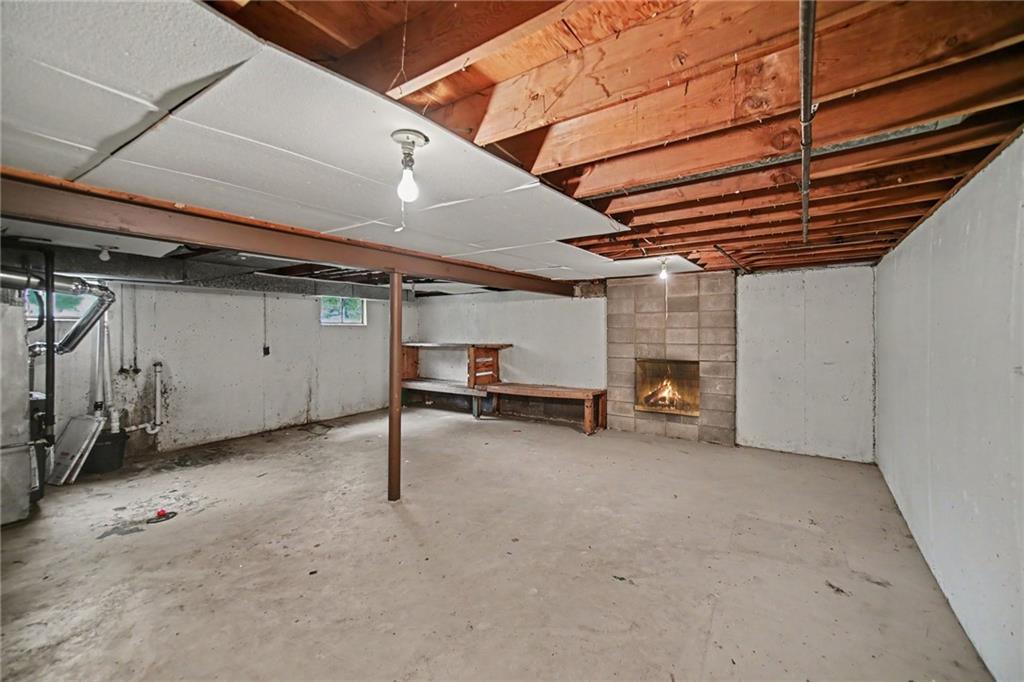11214 E 53rd Terrace Property Photo 23