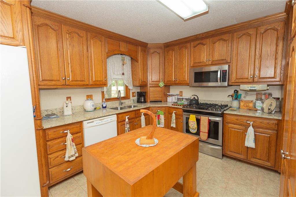 4100 Main Street Property Photo 17