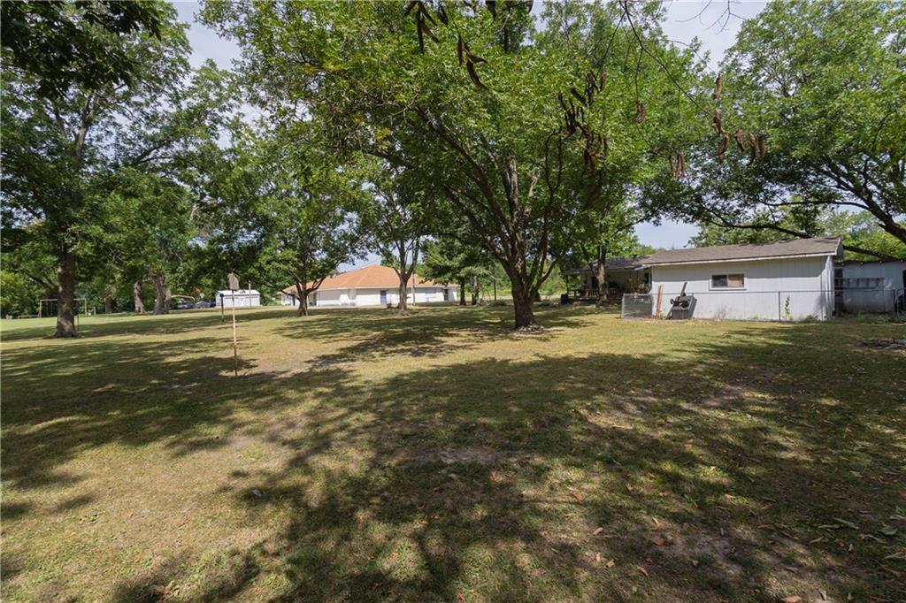 4100 Main Street Property Photo 33