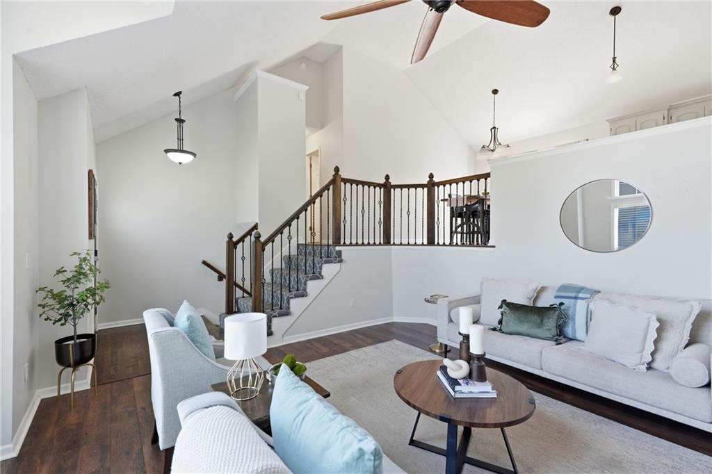 20778 Skyview Lane Property Photo 4