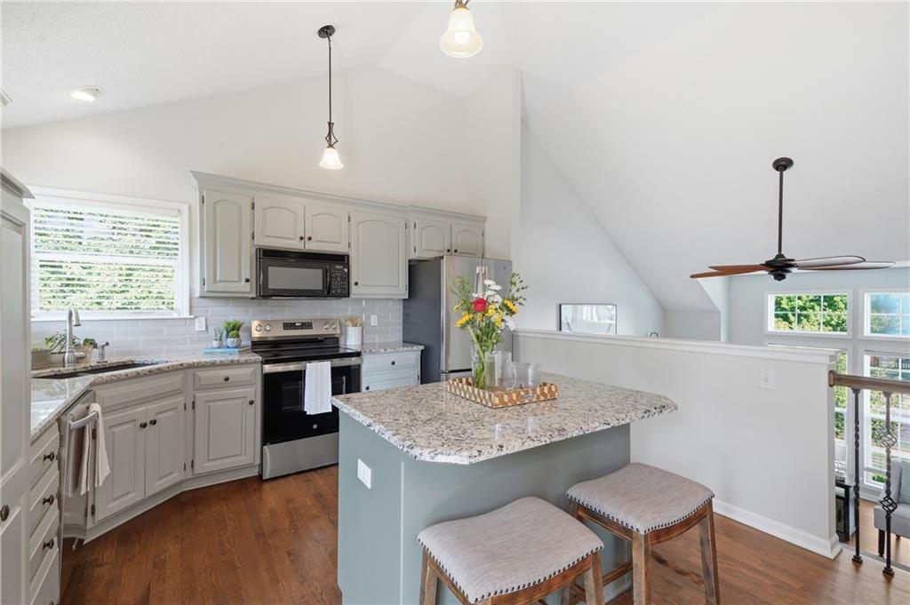 20778 Skyview Lane Property Photo 11