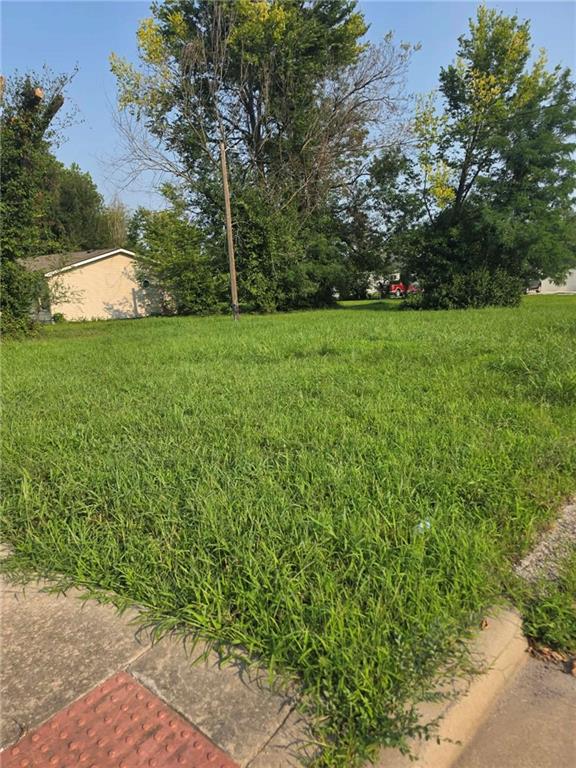 733 Walnut Avenue Property Photo 3