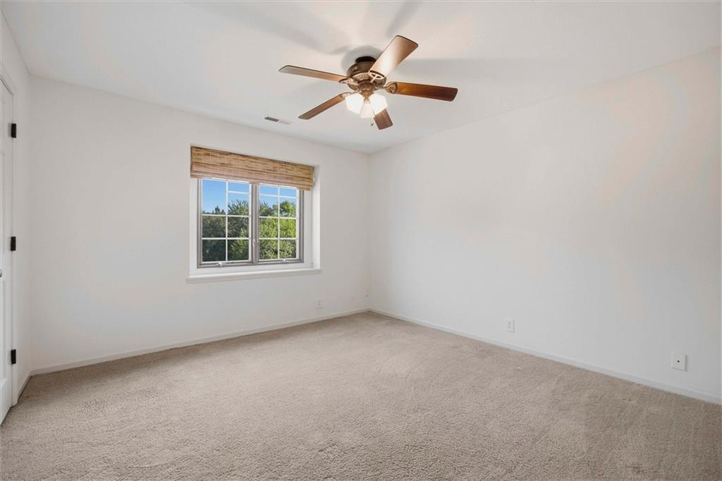 856 E 1150 Road Property Photo 40