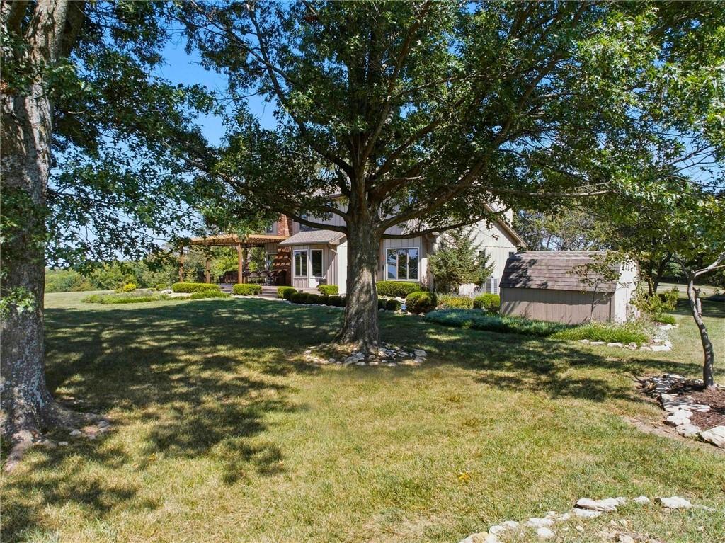 856 E 1150 Road Property Photo 52