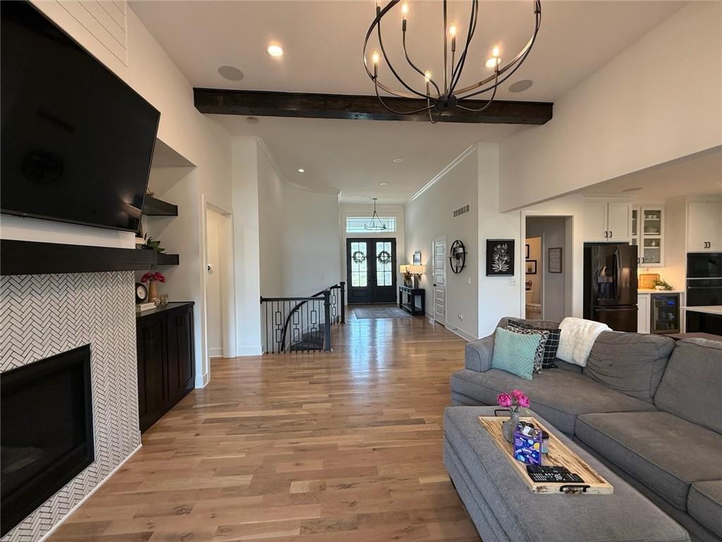 9280 Brownridge Street Property Photo 10