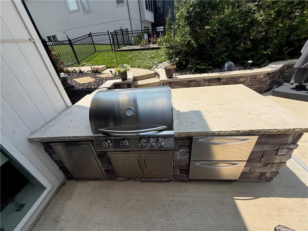 9280 Brownridge Street Property Photo 62