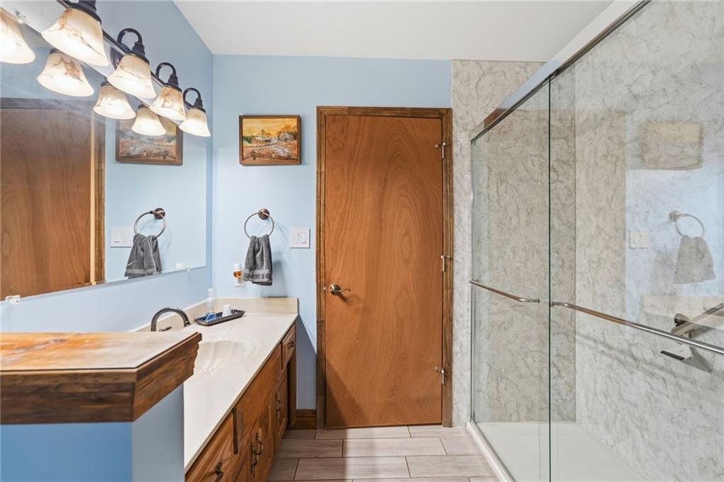 1002 Wright Street Property Photo 11