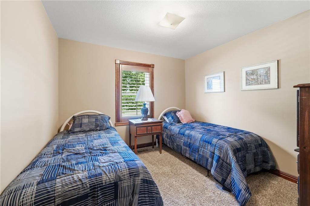 1002 Wright Street Property Photo 22