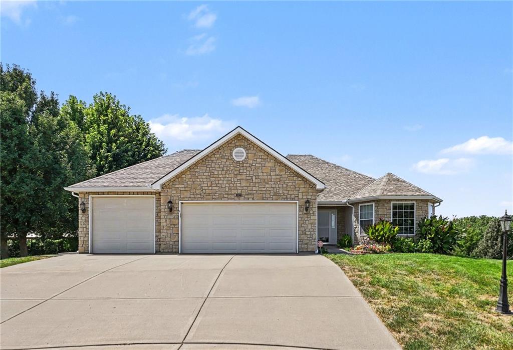 301 Prairie Rose Circle Property Photo 3