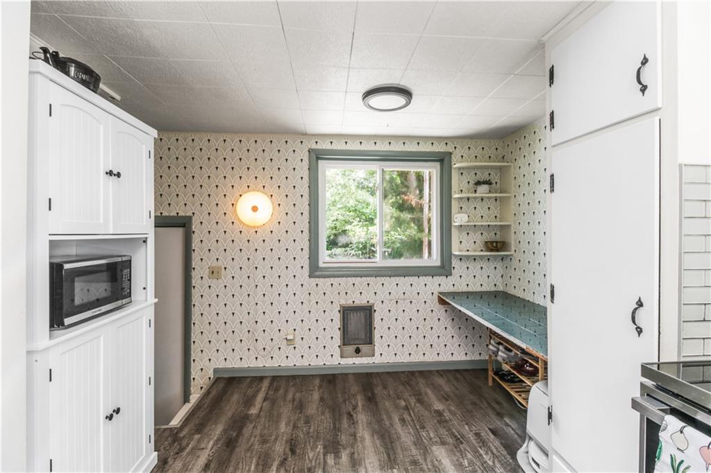 1116 W Maple Avenue Property Photo 10