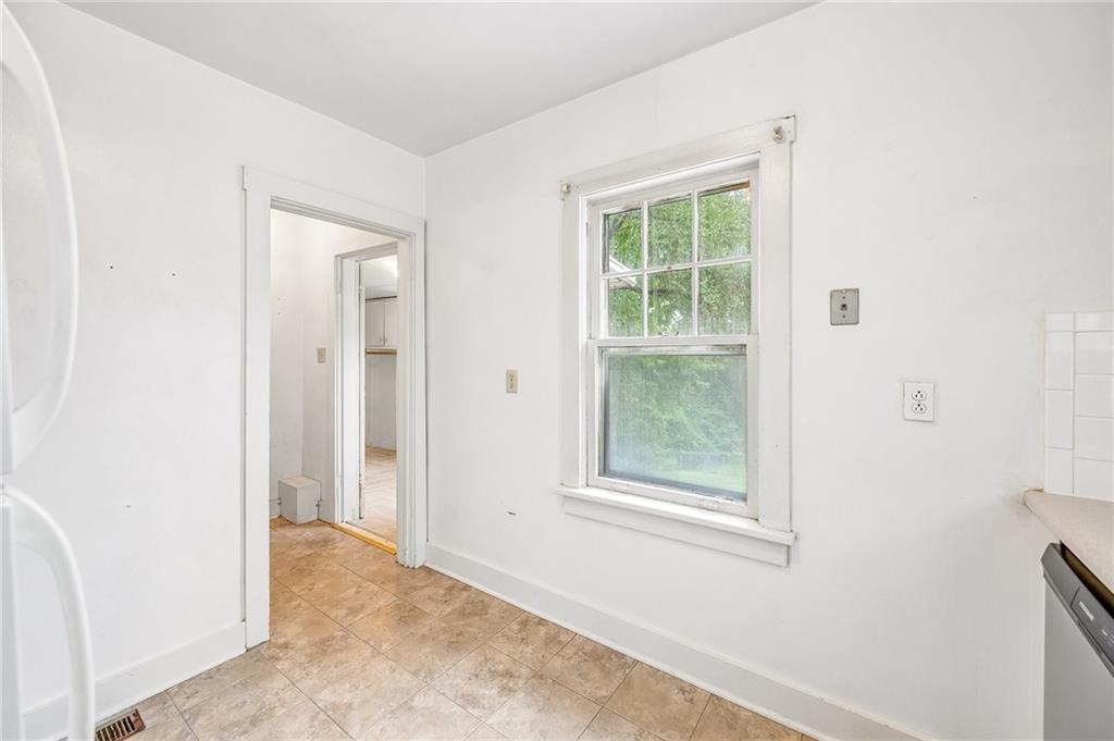 138 High Street Property Photo 24