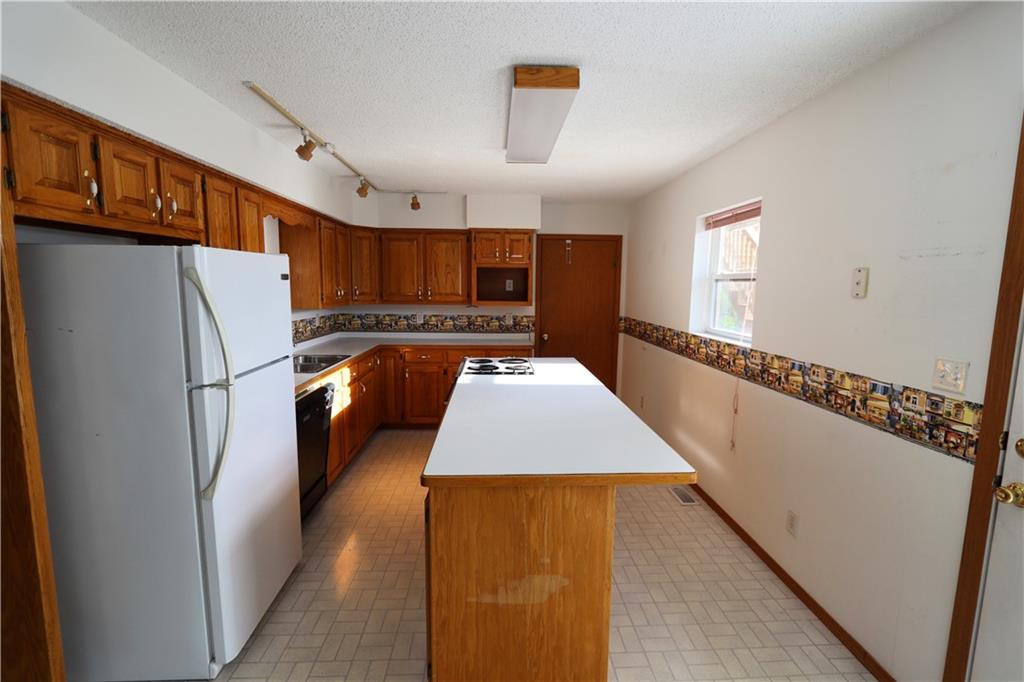 2908 S Day Road Property Photo 33