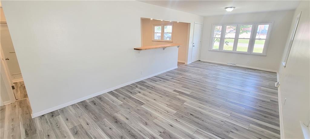 1019 Cherokee Street Property Photo 7