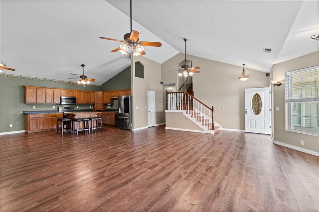 1330 270th Street Property Photo 7