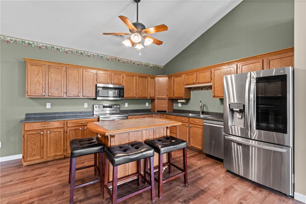 1330 270th Street Property Photo 9