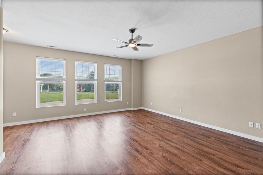 1330 270th Street Property Photo 19