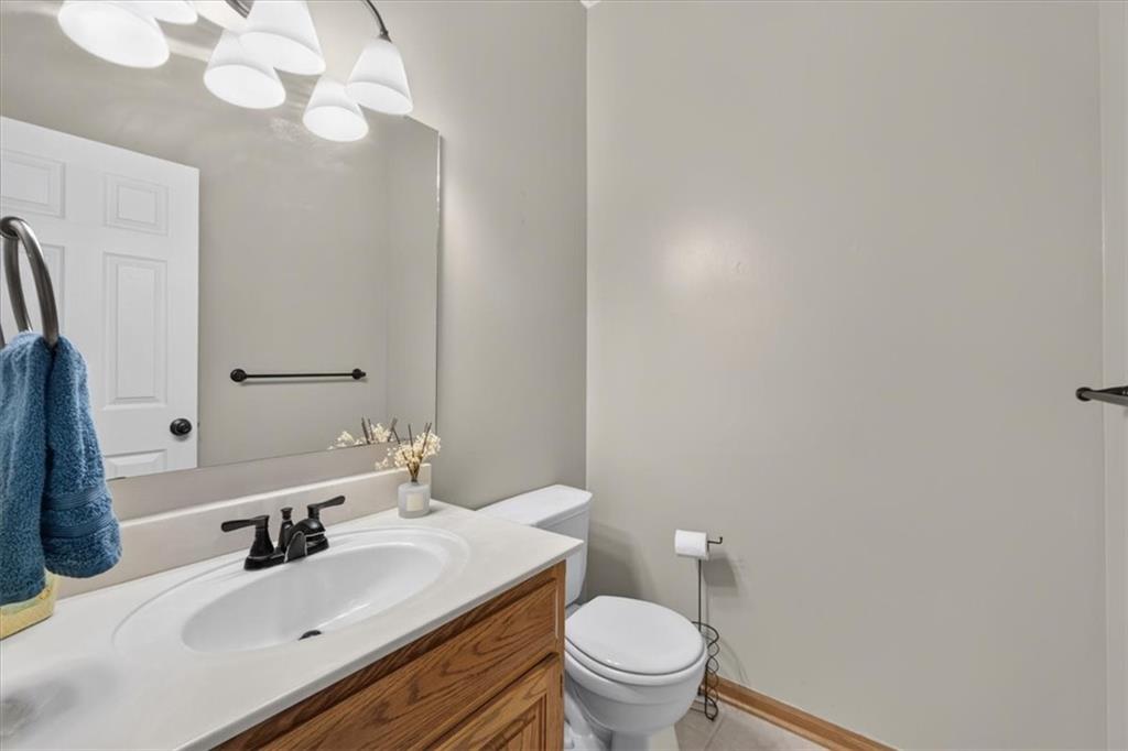 21160 W 126th Terrace Property Photo 19